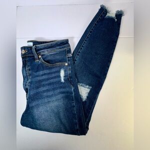 EUC KANCAN Peyton High -Rise‎ Hem Detail Skinny Jeans - 11/29